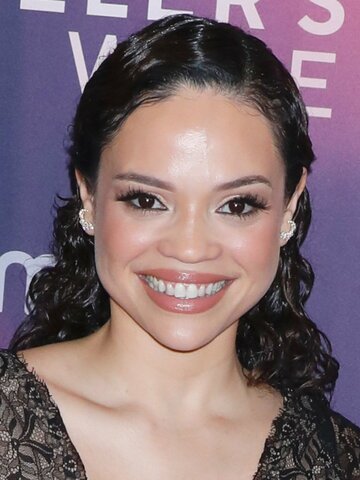 Natasha Lopez Headshot