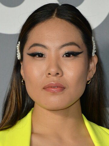 Nicole Kang Headshot