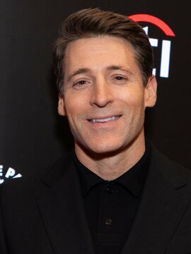 Tony Dokoupil