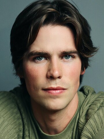 Patrick Luwis Headshot