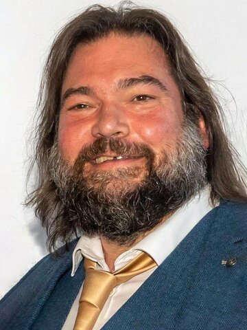 Rory Wilton Headshot