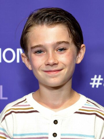 Cary Christopher Headshot