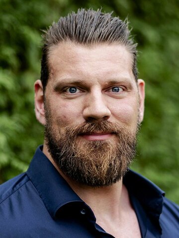 Olivier Richters Headshot