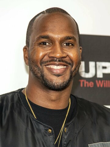 Van Lathan Headshot