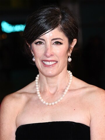 Maril Davis Headshot