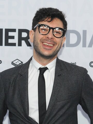 Tony Khan Headshot