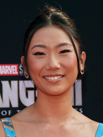Olivia Liang Headshot