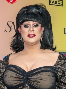 Nina West