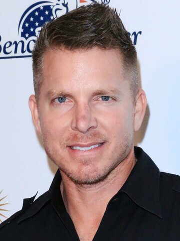 Mark Long Headshot