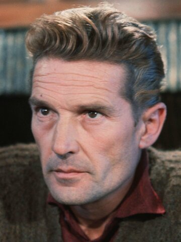 Georges Marchal Headshot