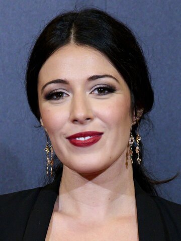 Elizabeth Tabish Headshot