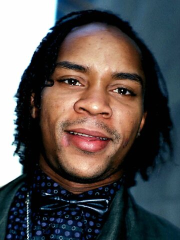 Gene Anthony Ray Headshot