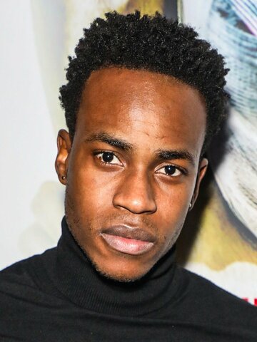 Romario Simpson Headshot