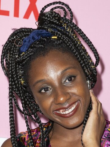Ziwe Fumudoh Headshot
