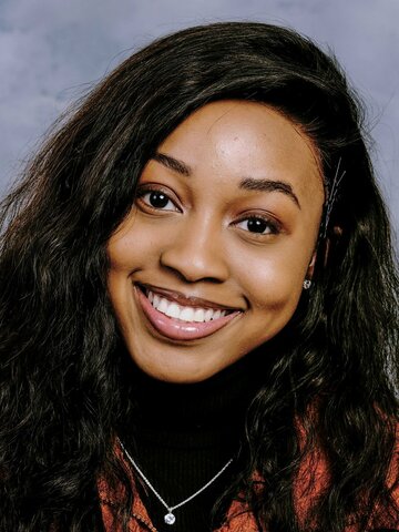 Alexis Chikaeze Headshot