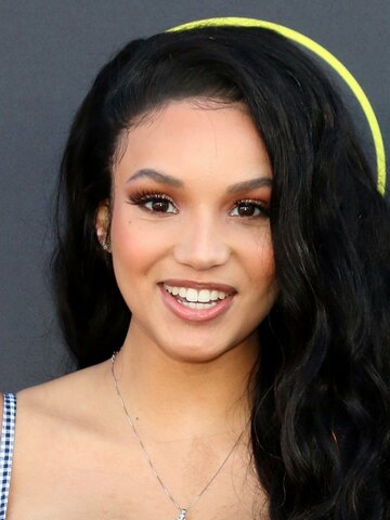 Ashley Nicole Williams Headshot