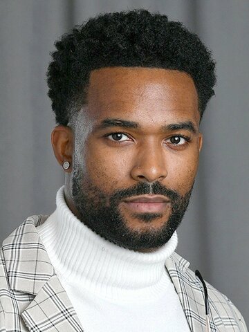 Montez Ford Headshot