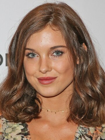 Katelyn MacMullen Headshot