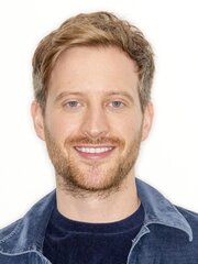 Nicholas Ralph