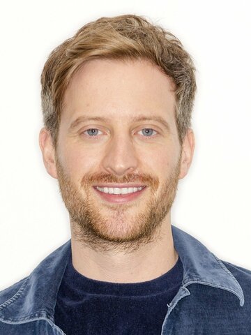 Nicholas Ralph Headshot