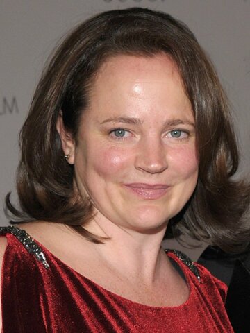 Michelle McNamara Headshot