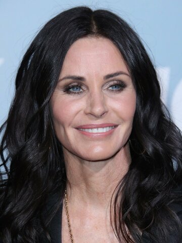 Courteney Cox Headshot