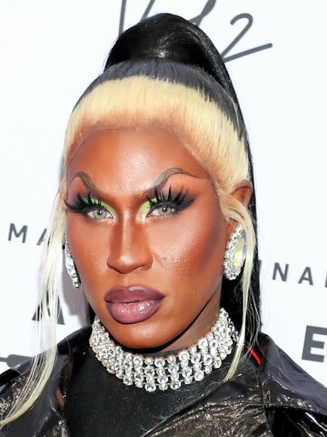 Shea Couleé Headshot