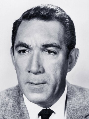 Anthony Quinn Headshot