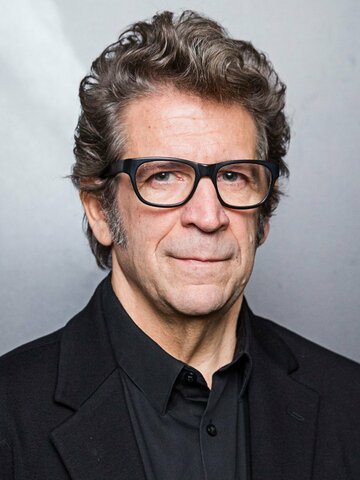 Robert Longo Headshot