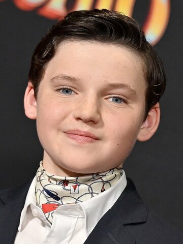 Benjamin Evan Ainsworth Headshot