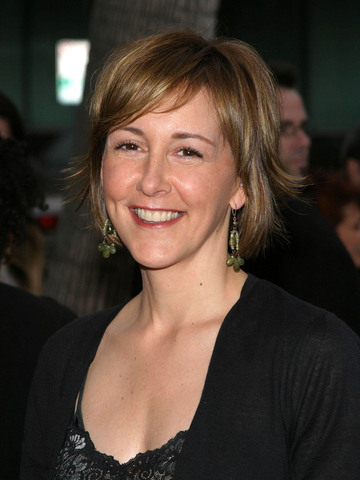 Cynthia Stevenson Headshot