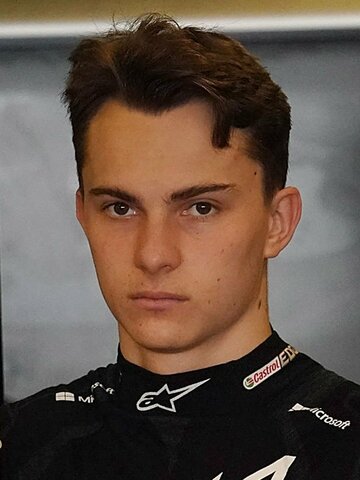 Oscar Piastri Headshot