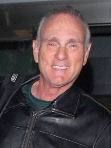 Joe Regalbuto Headshot