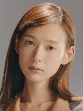Moeka Hoshi