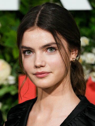 Florence Hunt Headshot