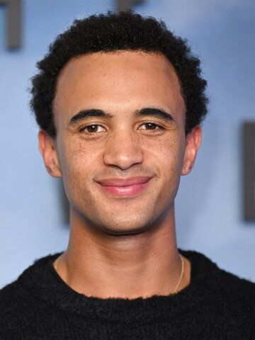 Miles Barrow Headshot