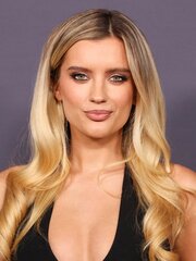 Mia Healey