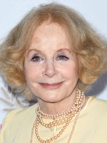 Sarah Miles Headshot