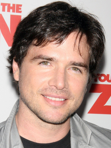 Matthew Settle Headshot
