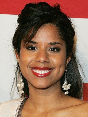 Adriana Diaz Headshot