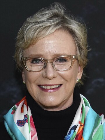 Eve Plumb Headshot