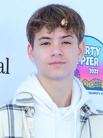 Preston Oliver Headshot