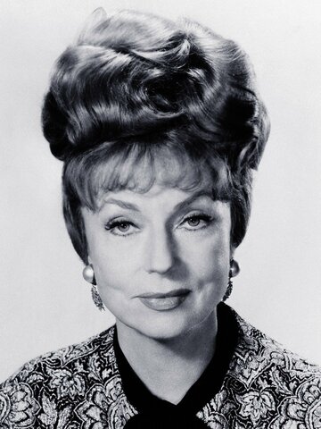 Agnes Moorehead Headshot