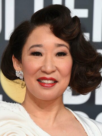 Sandra Oh Headshot