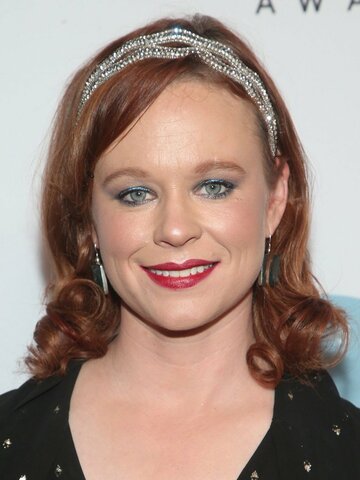 Thora Birch Headshot