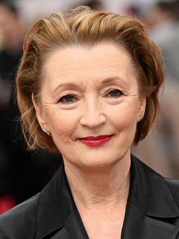 Lesley Manville Headshot