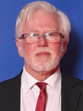 Phil Davis
