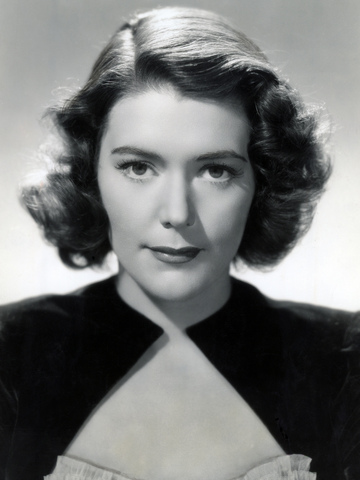 Barbara O'Neil Headshot