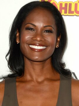 Robinne Lee