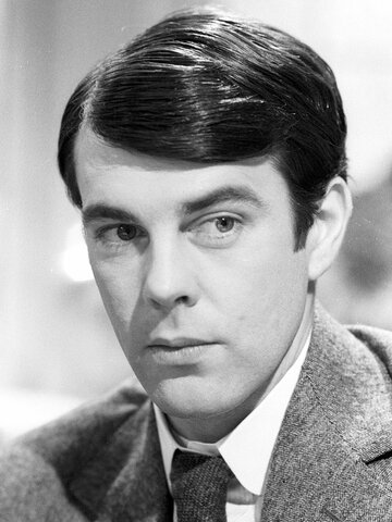 Richard Morant Headshot